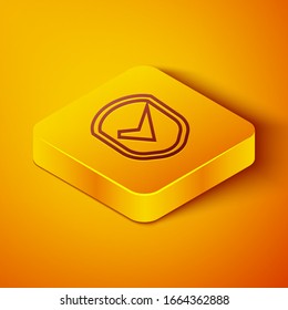 Escudo de línea isométrica con icono de marca aislado en fondo anaranjado. Seguridad, protección, concepto de privacidad. Marca de verificación aprobada. Botón cuadrado amarillo. Ilustración vectorial