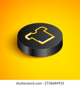 Icono de camiseta de línea isométrica aislado sobre fondo amarillo. Botón de círculo negro. Vector