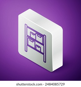 Icono de almacén de línea isométrica aislado sobre fondo púrpura. Botón cuadrado plateado. Ilustración vectorial