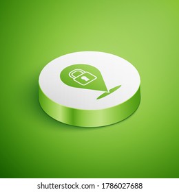 Isometric Location lock icon aislado en el fondo verde. El concepto de la casa llave en mano. Botón Círculo blanco. Vector