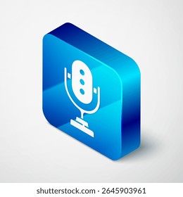 Ícone de microfone isométrico isolado no plano de fundo cinza. No microfone do microfone do rádio do ar. Sinal do alto-falante. Botão quadrado azul. Vetor