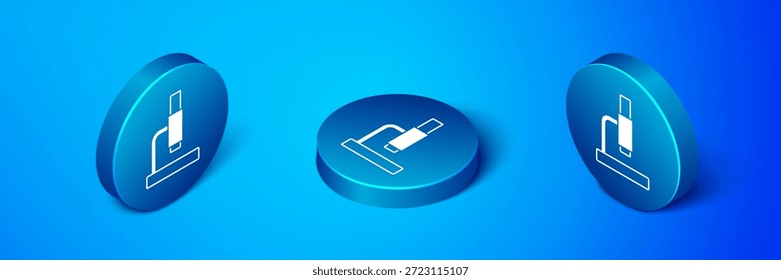 Icono isométrico del microscopio aislado en fondo azul. Química, instrumento farmacéutico, herramienta de aumento de microbiología. Botón de círculo azul. Vector