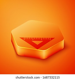 Icono de regla triangular isométrico aislado en fondo anaranjado. Símbolo directo. Símbolo geométrico. Botón hexágono naranja. Ilustración vectorial