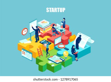 Isometric vector of startup employees working as well organized team. Cooperation business goal thinking, infographic in a form of puzzle. Concept for webdesign. 