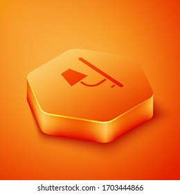 Isometric Wall sconce icono aislado en el fondo naranja. Luz de pared. Botón hexágono naranja. Ilustración vectorial
