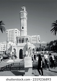 Izmir Clock Tower, in Izmir, the Ottoman sultan II. It is a historical clock tower built in 1901 to celebrate the 25th anniversary of Abdülhamid's accession to the throne.