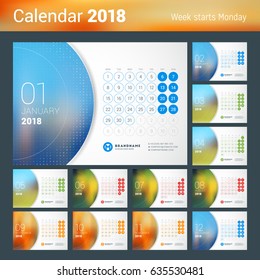 Janeiro 2018. Calendário de mesa para 2018 Ano. Modelo de impressão de design vetorial com lugar para foto. Semana Inicia Segunda-feira