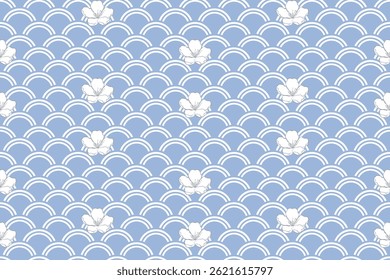 O padrão de ondas marinhas japonês é um design semicircular que é colocado a partir do centro na mesma direção. Durante o período Heian, este padrão foi usado nos trajes dos artistas Bugaku.
