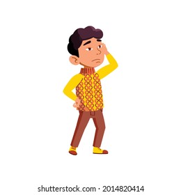 un niño japonés cansado del vector de las caricaturas de excursiones. un niño japonés cansado del carácter de excursión. ilustración de dibujos animados planos aislados
