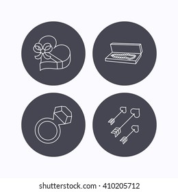 Jewelry, gift box and wedding ring icons. Arrows with hearts linear sign. Flat icons in circle buttons on white background. Vector