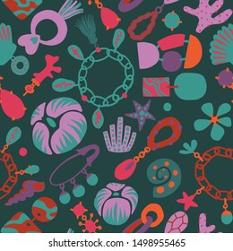 Jewelry set seamless pattern. Handmade and nature jewelry elements. Vintage accessories. Necklace, tassels, shells, earring, jewelry, pendant, shackle, coulomb. Good for textile, fabric.