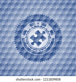 jigsaw puzzle piece icon inside blue hexagon emblem.