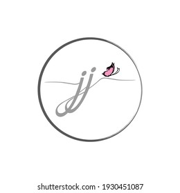 Letras iniciales de JJ, diseño de logotipo de escritura a mano con mariposa