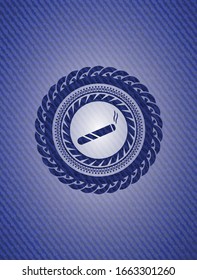Gelenk, Zigarettensymbol innerhalb des Emblems mit hellblauem, hochwertigem Hintergrund