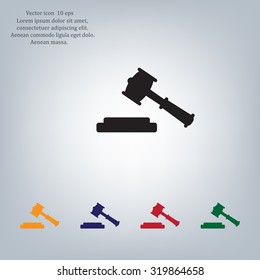 judge or auction gavel icon