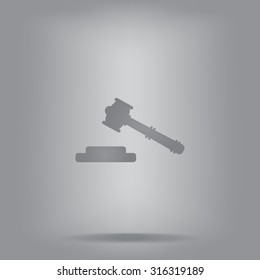 judge or auction hammer icon