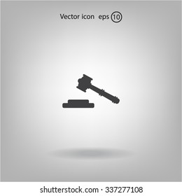 judge or auction hammer icon