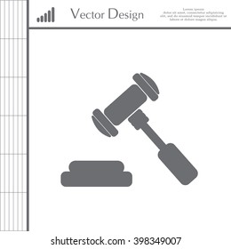 judge or auction hammer icon
