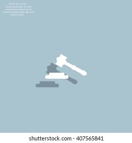 judge or auction hammer icon
