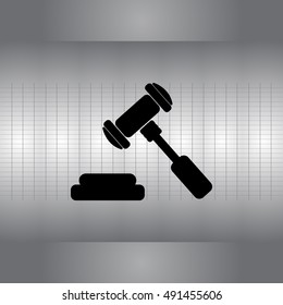 judge or auction hammer icon