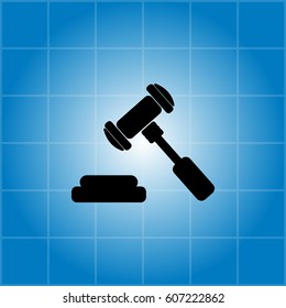 judge or auction hammer icon