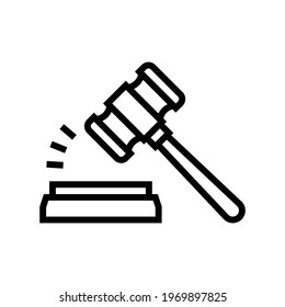 judge hammer line icon vector. judge hammer sign. isolated contour symbol black illustration
