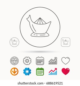 Juicer icon. Squeezer sign. Kitchen electric tool symbol. Calendar, Graph chart and Cogwheel signs. Download and Heart love linear web icons. Vector