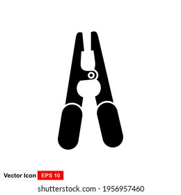 Jumper cable icon. Simple illustration of jumper cable icon for web.