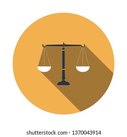 Icono de escala de justicia. Círculo De Diseño Plano Con Sombra Larga. Ilustración vectorial.