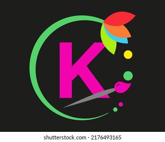 K Letter Logo Design mehrfarbig mit Rundrahmen.