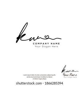 
K W KW Escritura manuscrita inicial y logotipo de la firma. Logo inicial del vector de belleza .Moda, boutique, floral y botánica

