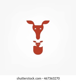 Kangaroo with baby icon