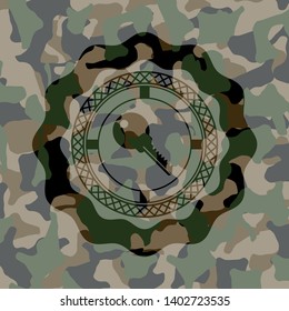 key icon inside camo emblem
