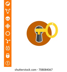 Key in Keyhole Icon