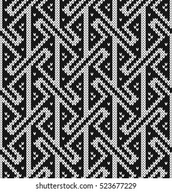 Key Seamless Knitting Pattern