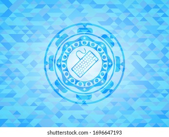 icono del teclado dentro del emblema de mosaico azul claro