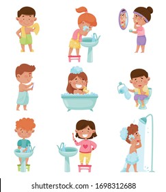 6,091 Little girl taking bath Images, Stock Photos & Vectors | Shutterstock