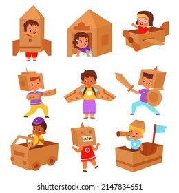 Cajas de cartón para niños. Caricatura infantil personajes hacen objetos de cartón, avión con piloto, casa y barco, desarrollo de imaginación, niños y niñas con vectores de vestuario hechos a mano conjunto aislado