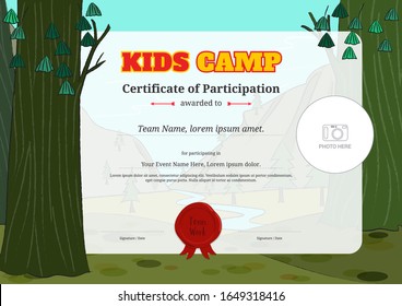 Kinderzertifikatvorlage in Vektorillustration für Campingteilnahme