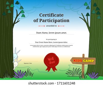 Plantilla de certificado infantil en el vector para la participación en el camping