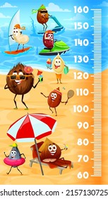 Gráfica de altura de los niños. Personajes divertidos de nueces en la playa de verano. Altura medir el crecimiento de la regla o de los niños escala vectorial afiche de pared o gráfico de altura de los niños con anacardo, nuez y coco de brasil, almendras, semillas de girasol