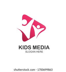 
Diseño del logotipo de tecnología para medios de comunicación para niños