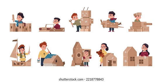 Niños jugando cajas. Niños construyendo juguetes de cartón hechos a mano, atractivos personajes de dibujos animados de chicas lindas, feliz y alegre infancia. Conjunto aislado de vectores. Pirata en barco, astronauta en cohete