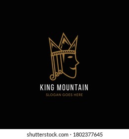 Logo de King Mountain. El concepto es una combinación entre la cabeza del rey y la montaña en el rey de la corona. vista lateral. línea dorada aislada sobre fondo negro. 