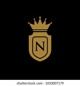 king royal,crown, n letter logo gold black,luxury brand,hotel,fashion, shield logo, icon, design vector logo template