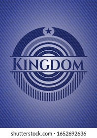 emblema del reino con textura de denim. Ilustración vectorial. Detallado.