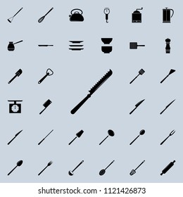 knife for cutting bread icon. Detailed set of kitchen tools icons. Premium quality graphic design sign. One of the collection icons for websites, web design, mobile app on colored background
