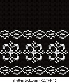 Knitted abstract seamless border