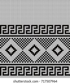 Knitted geometric seamless border