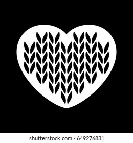 Knitted heart quality vector illustration cut